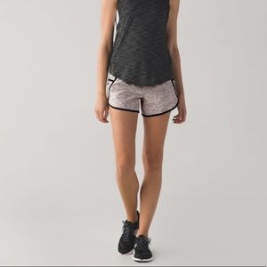 Lululemon Tracker III Short